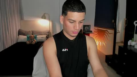Jhonatan online show from June 3, 1:08 am
