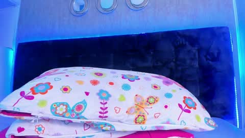 Daniela online show from February 7, 5:29 pm