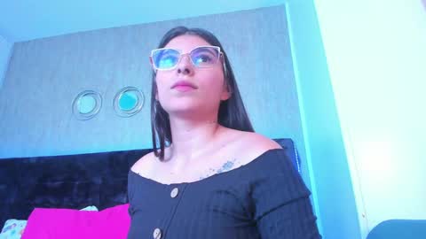 Daniela online show from February 10, 7:07 pm