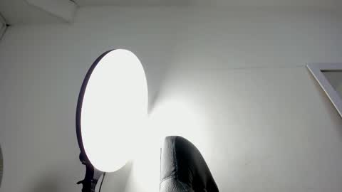 nayara_macherano online show from December 19, 11:38 am