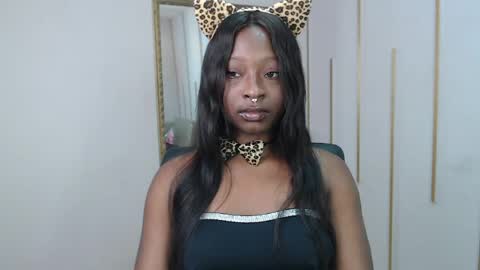 Nayaris 3 online show from April 1, 2:03 pm