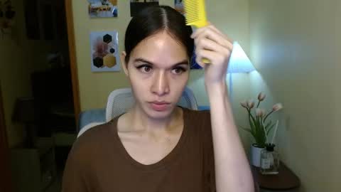 Nayika Huge online show from September 11, 6:58 am
