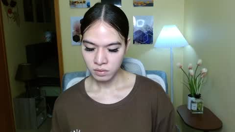 Nayika Huge online show from December 28, 7:44 am