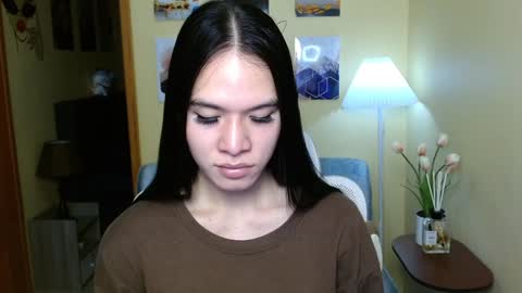 Nayika Huge online show from December 9, 10:32 am