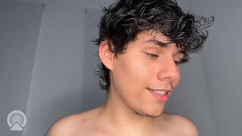 Naytoon online show from April 18, 7:18 pm