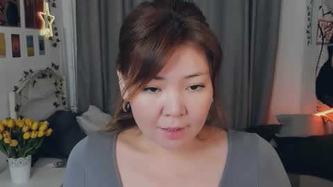 Natzuko online show from October 10, 2:12 pm