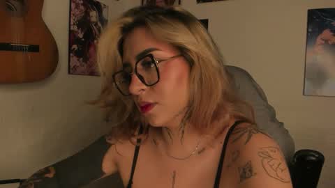 nazzz10 online show from April 29, 3:17 pm