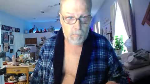 ncwoody online show from December 22, 4:58 pm