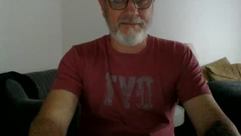 neckdown12 online show from March 14, 9:19 pm