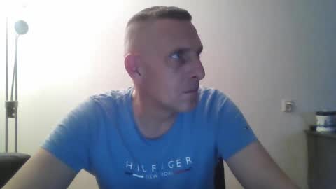 nederland77 online show from December 7, 6:21 pm