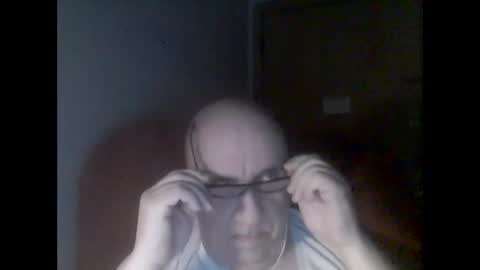 Tom online show from January 27, 2:31 am