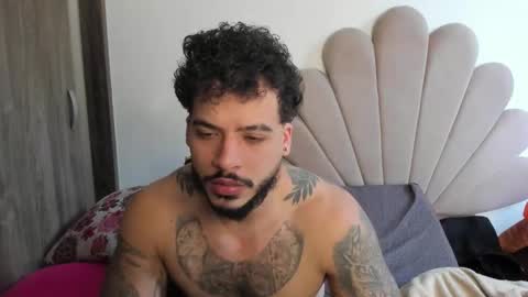 Nei turn green online show from February 22, 7:05 pm