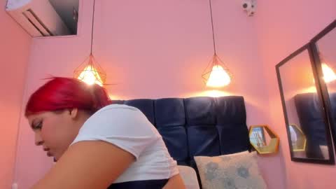 neferet_opal online show from April 14, 11:52 pm