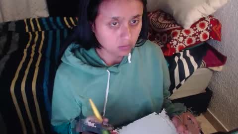 Zoe online show from December 19, 1:12 am