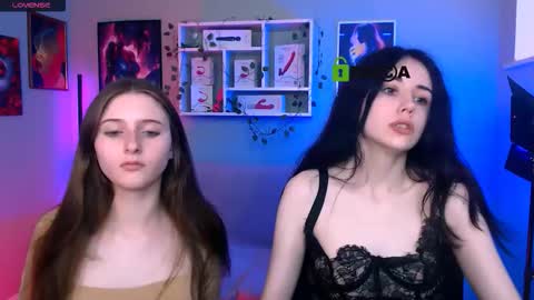Snapshot of nekky_mouse chatting on September 12, 1:13 pm Meow online show from September 12, 1:13 pm