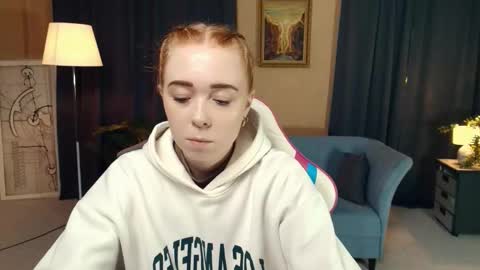 Nelli online show from November 22, 8:18 pm