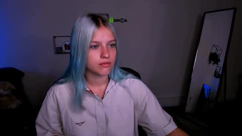 Snapshot of nelly_storm chatting on September 15, 5:20 am nelly_storm online show from September 15, 5:20 am