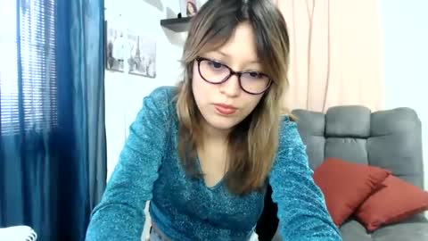 Snapshot of nena_lov chatting on September 15, 8:32 pm Star online show from September 15, 8:32 pm