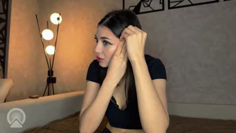neo_moon1 online show from July 13, 5:38 pm