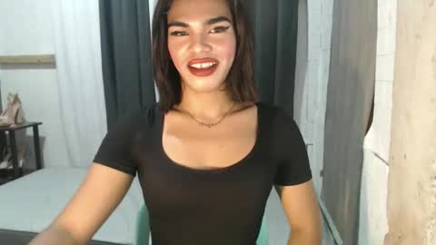 neomi online show from October 14, 10:07 am