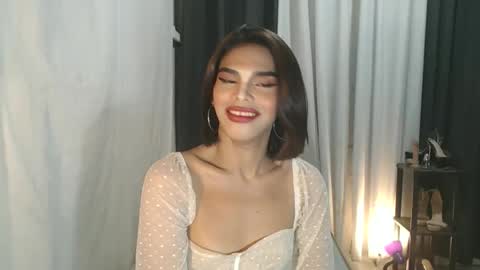 neomi online show from January 17, 5:55 pm