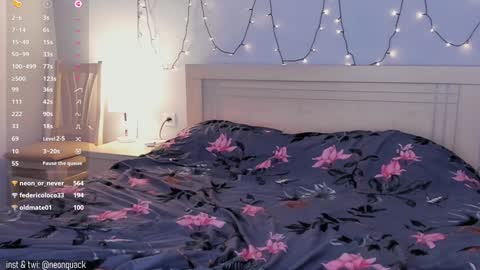 Riley online show from December 16, 1:54 pm