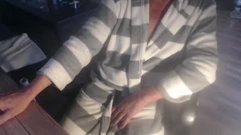 neptun1965 online show from December 6, 9:49 am