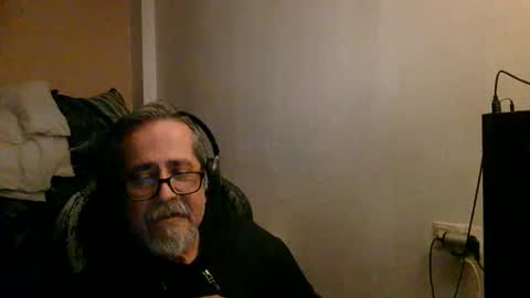 neron401 online show from April 1, 11:01 pm