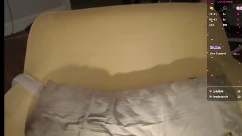 Nesia Loca Toronja online show from November 19, 2:11 am