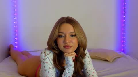 Nessa online show from December 5, 6:38 pm