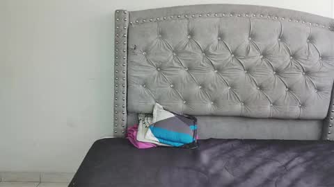 nesuko_kamado online show from November 8, 5:05 pm