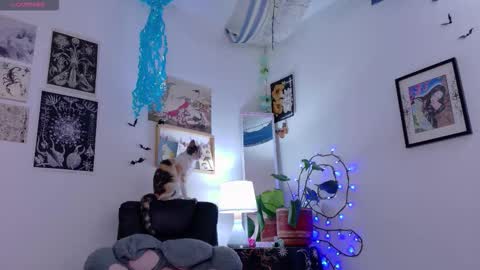 Mar online show from March 23, 9:31 pm