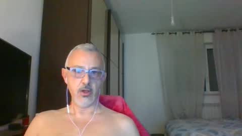 nevenerabis online show from January 7, 10:19 pm