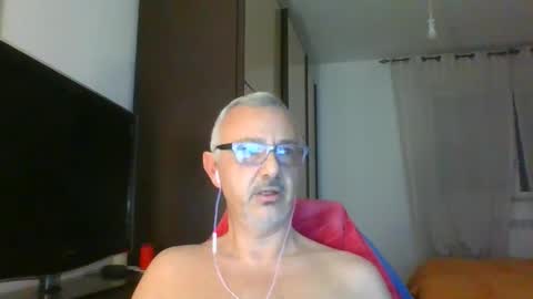 nevenerabis online show from December 8, 7:22 pm