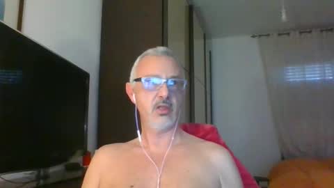 nevenerabis online show from February 10, 1:22 pm