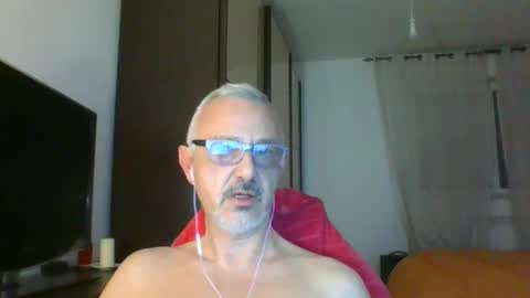 nevenerabis online show from March 4, 10:49 pm