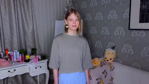 Aster online show from March 5, 5:44 pm