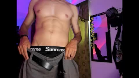 newbigking777 online show from February 24, 9:51 pm