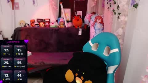 Snapshot of newjadedelux chatting on February 10, 10:40 pm New Account Jade Delux online show from February 10, 10:40 pm