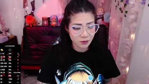 Snapshot of newjadedelux chatting on September 19, 8:23 pm New Account Jade Delux online show from September 19, 8:23 pm