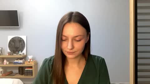 Agne online show from December 15, 8:05 pm