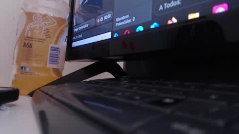 nextdoor_fantasy online show from January 23, 8:45 pm