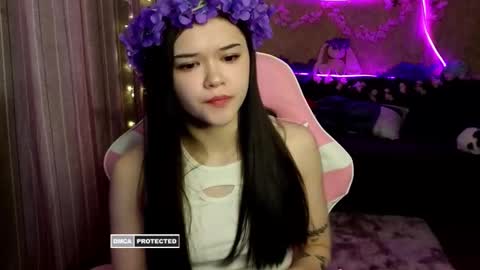 Snapshot of nezo_cutee chatting on October 23, 8:05 am Nezoro online show from October 23, 8:05 am