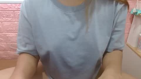 Nezztle4u online show from November 22, 5:06 am