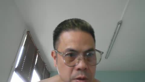 nguyen7788789 online show from June 2, 6:26 am