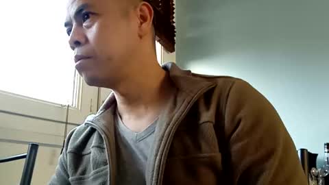 nguyen7788789 online show from November 15, 7:10 am