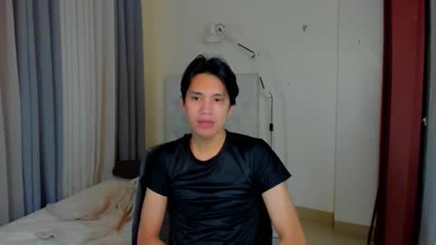 nhicolasklyde online show from October 29, 8:16 am