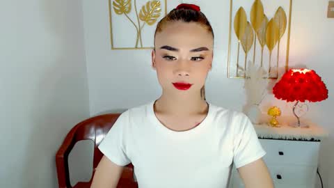 hottie nicole online show from February 9, 5:29 am