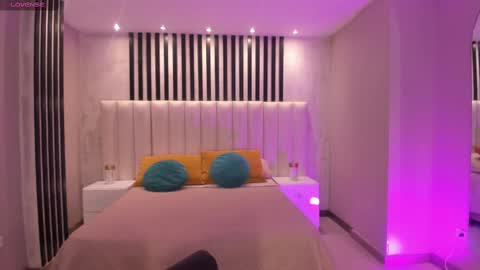 Call me Nia  online show from March 11, 10:31 pm