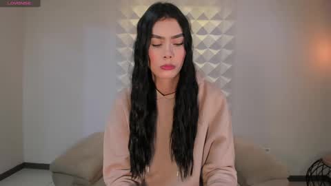 Call me Nia  online show from February 15, 10:22 am